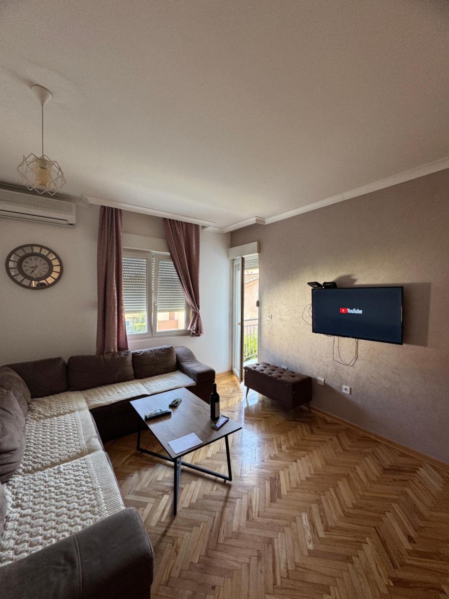 Long Royal Apartment Podgorica Exterior photo